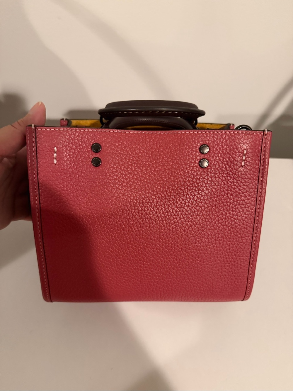 Coach rouge size 20 Women's Pink Leather Top-Handle Bag - Unbranded